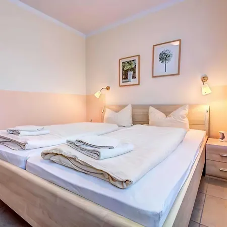 Sonnenstrand, App 1 Apartment *